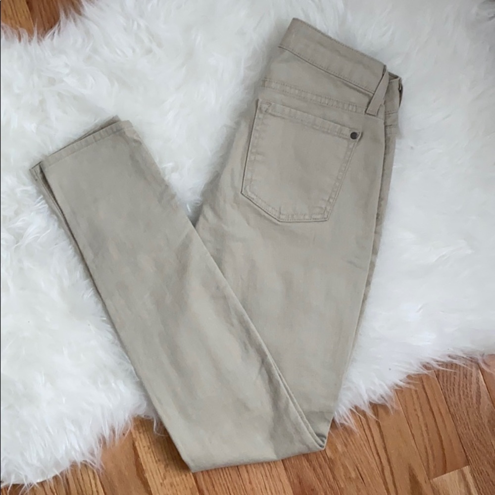 New Vince Skinny jeans, khaki color, size 24